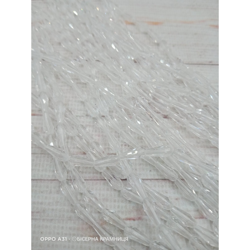 Намистини-краплі, розмір 9*4 мм. Прозорі Намистини-краплі, розмір 9*4 мм. Прозорі