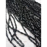 Намистини-краплі, розмір 9*4 мм. Чорні непрозорі