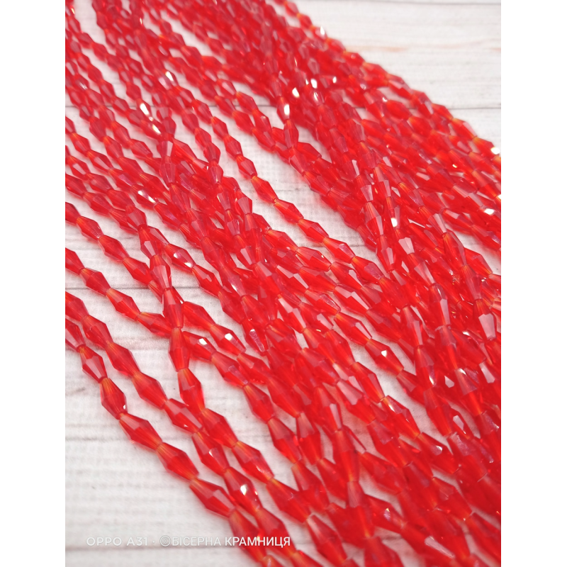 Біконус, розмір 4*8 мм. Світлі червоні прозорі
