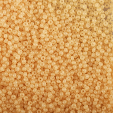 02182 бісер №10 Preciosa (Чехія) 5 грамів. Алебастровий 02182 бісер №10 Preciosa (Чехія) 5 грамів. Алебастровий