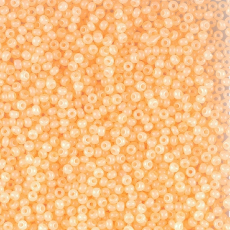 02282 бісер №10 Preciosa (Чехія) 5 грамів. Алебастровий