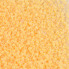 38383 matt бісер №10 Preciosa (Чехія) 5 грамів. Прозорий профарбований матовий