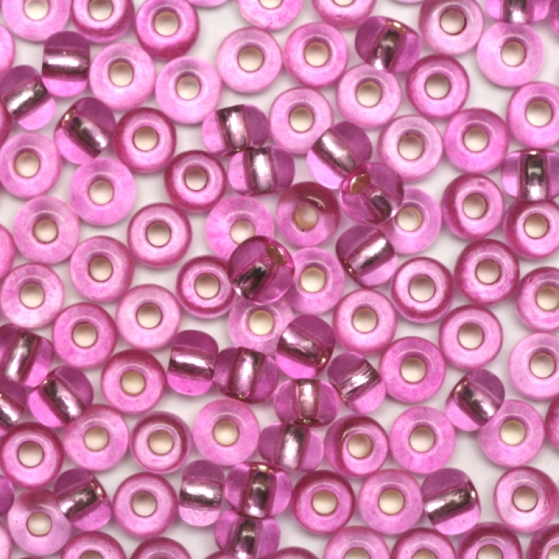 08225 бісер №10 Preciosa (Чехія) 5 грамів. Блискучий