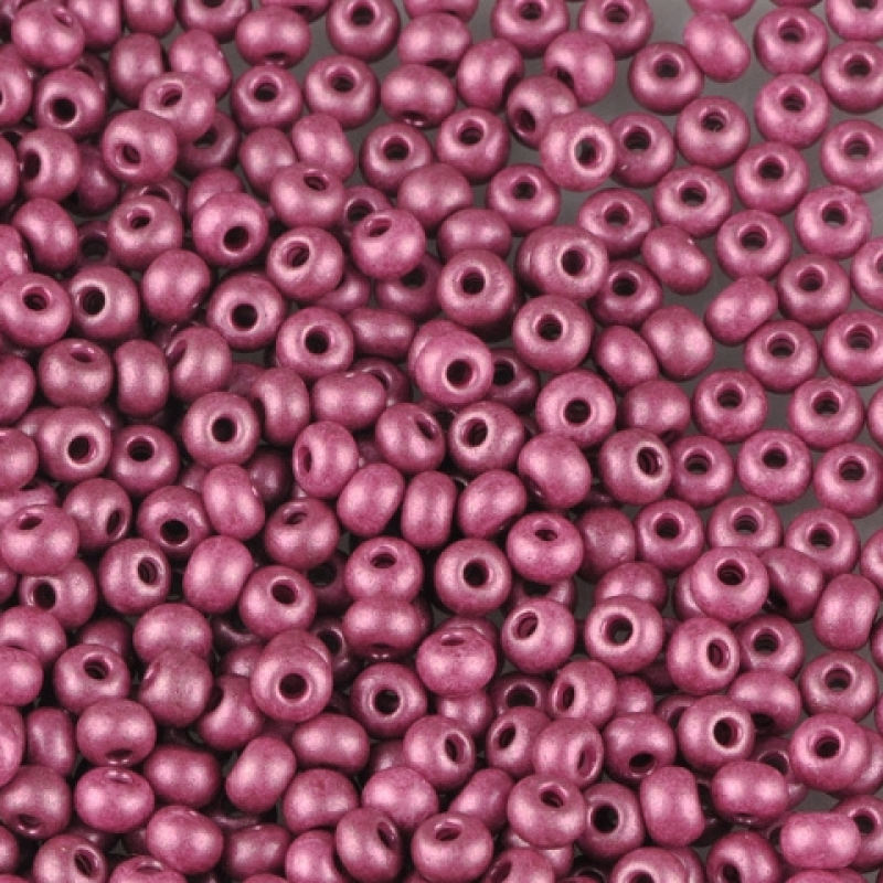 16797 бісер №10 Preciosa (Чехія) 5 грамів. Алебастровий перламутровий