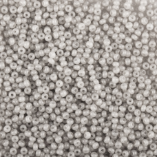 02241 бісер №10 Preciosa (Чехія) 5 грамів. Алебастровий сірий блідий