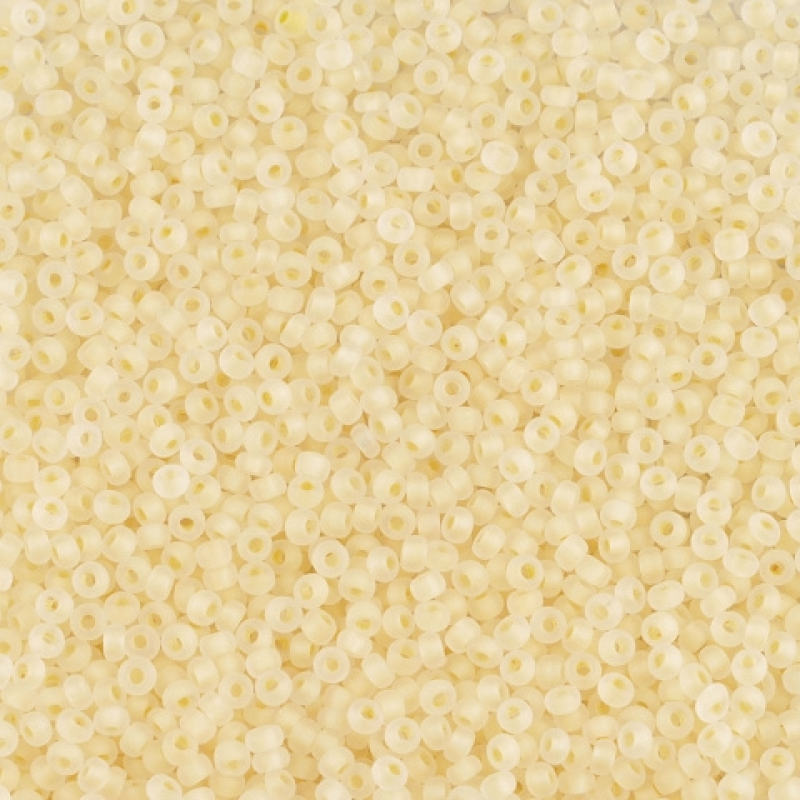 38381 matt бісер №10 Preciosa (Чехія) 5 грамів. Прозорий профарбований матовий