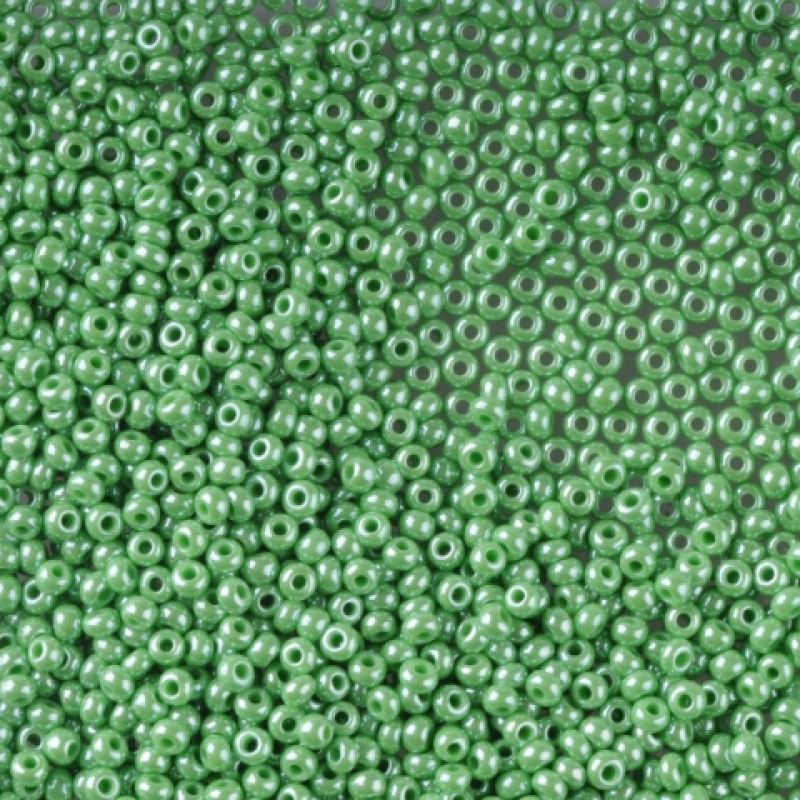 58230 бісер №10 Preciosa (Чехія) 5 грамів. Перламутровий натуральний