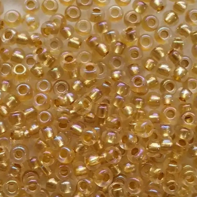 68484 бісер №10 Preciosa (Чехія) 5 грамів. Прозорий профарбований райдужний 68484 бісер №10 Preciosa (Чехія) 5 грамів. Прозорий профарбований райдужний