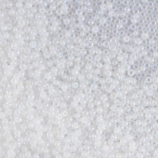 57205 бісер №10 Preciosa (Чехія) 5 грамів. Перлиновий білий блідий райдужний