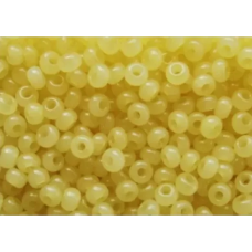02282 бісер №10 Preciosa (Чехія) 5 грамів. Алебастровий