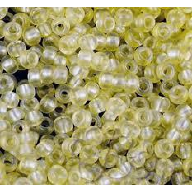 08186 бісер №10 Preciosa (Чехія) 5 грамів. Напівпрозорий