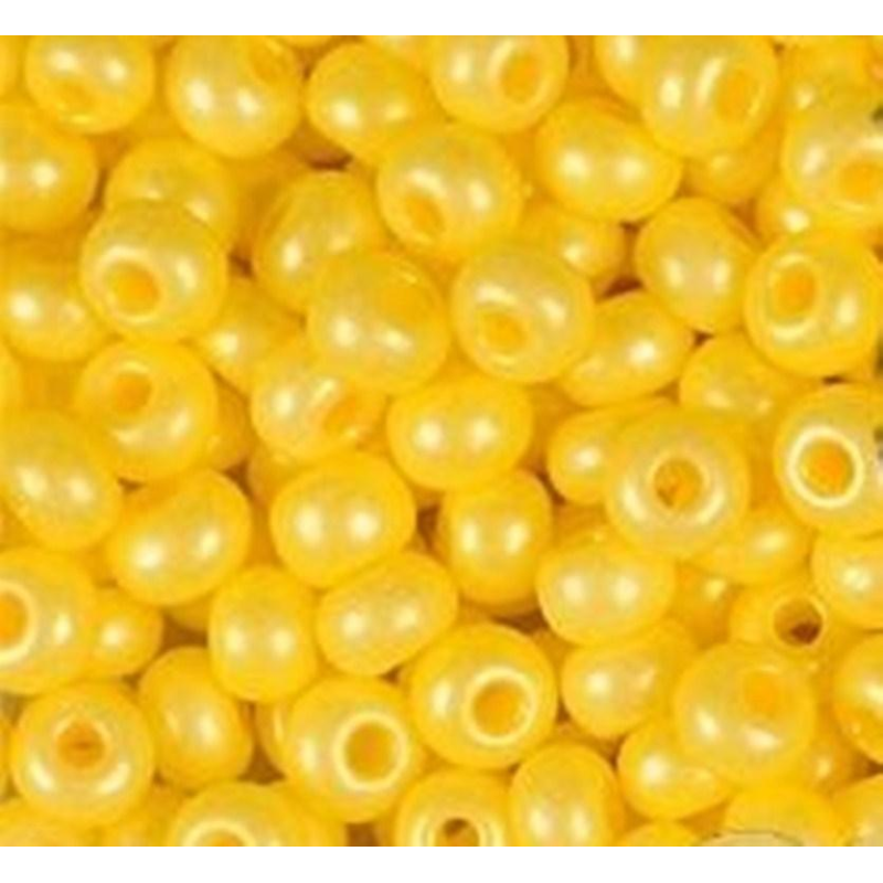 16986 бісер №10 Preciosa (Чехія) 5 грамів. Перламутровий