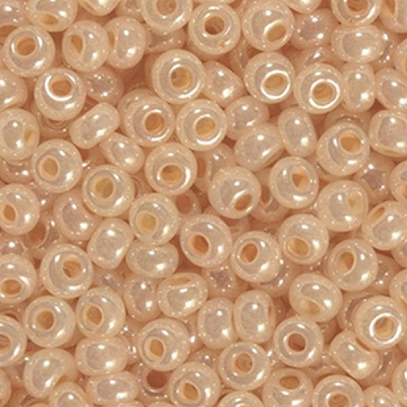 37383 бісер №10 Preciosa (Чехія) 5 грамів. Перламутровий