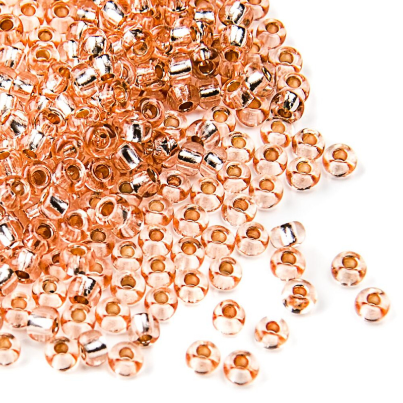 78185 бісер №10 Preciosa (Чехія) 5 грамів. Блискучий із срібною серединкою 78185 бісер №10 Preciosa (Чехія) 5 грамів. Блискучий із срібною серединкою