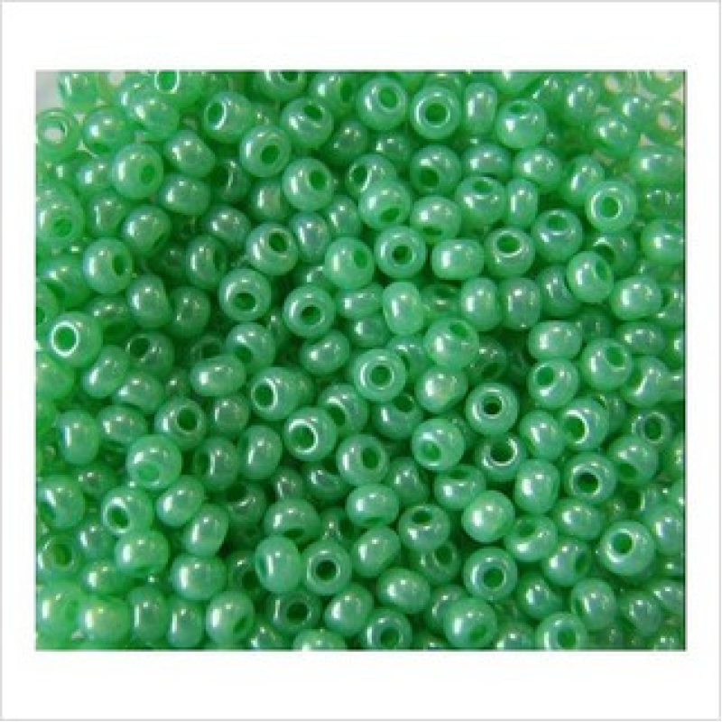 17356 бісер №10 Preciosa (Чехія) 5 грамів. Перламутровий