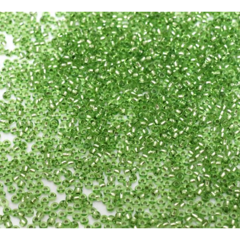 78654 бісер №10 Preciosa (Чехія) 5 грамів. Блискучий із срібною серединкою 78654 бісер №10 Preciosa (Чехія) 5 грамів. Блискучий із срібною серединкою