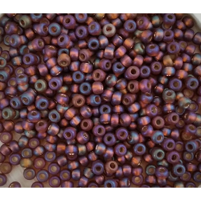 17119 matt бісер №10 Preciosa (Чехія) 5 грамів. Блискучий райдужний матовий