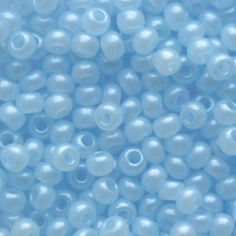 17236 бісер №10 Preciosa (Чехія) 5 грамів. Перламутровий