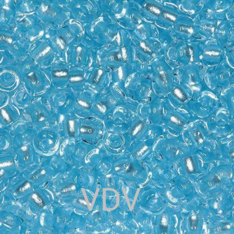 38236 бісер №10 Preciosa (Чехія) 5 грамів. Прозорий з перламутровим профарбуванням 38236 бісер №10 Preciosa (Чехія) 5 грамів. Прозорий з перламутровим профарбуванням