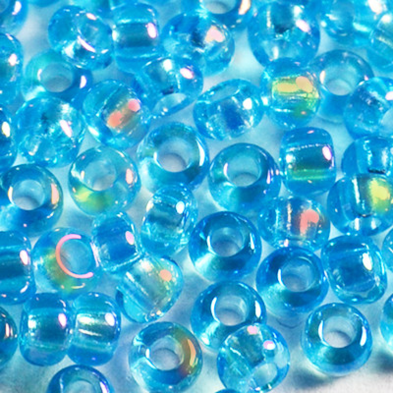 61030 бісер №10 Preciosa (Чехія) 5 грамів. Глазурований райдужний