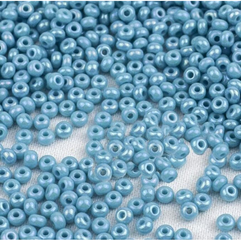 64030 бісер №10 Preciosa (Чехія) 5 грамів. Перламутровий райдужний 64030 бісер №10 Preciosa (Чехія) 5 грамів. Перламутровий райдужний