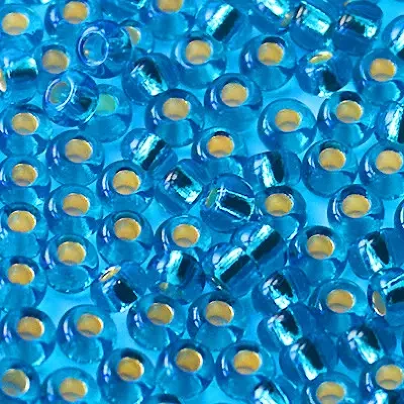 67150 бісер №10 Preciosa (Чехія) 5 грамів. Блискучий із срібною серединкою 67150 бісер №10 Preciosa (Чехія) 5 грамів. Блискучий із срібною серединкою