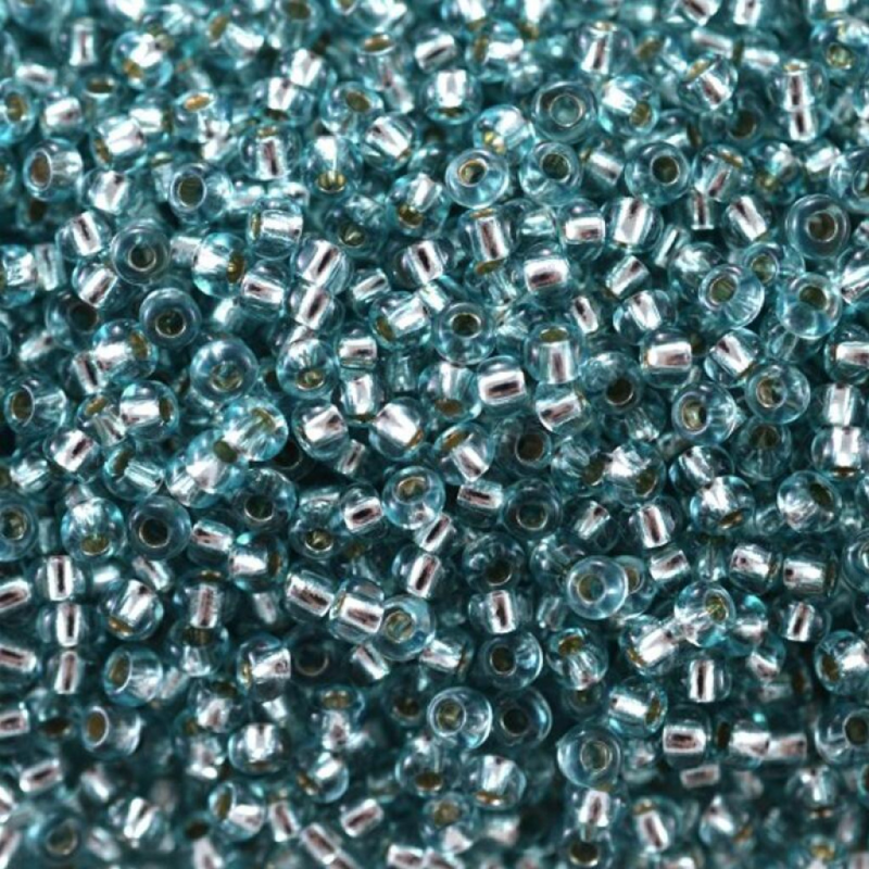 78233 бісер №10 Preciosa (Чехія) 5 грамів. Блискучий з срібною серединкою 78233 бісер №10 Preciosa (Чехія) 5 грамів. Блискучий з срібною серединкою