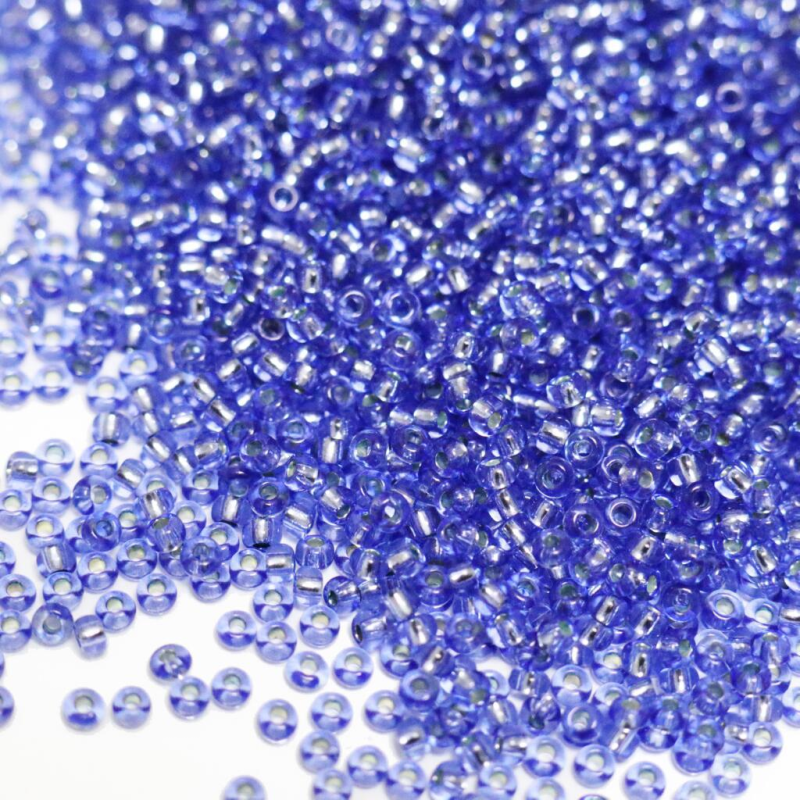 78631 бісер №10 Preciosa (Чехія) 5 грамів. Блискучий з срібною серединкою