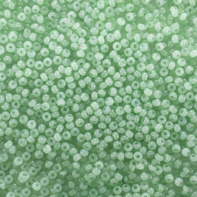 02162 бісер №10 Preciosa (Чехія) 5 грамів. Алебастровий