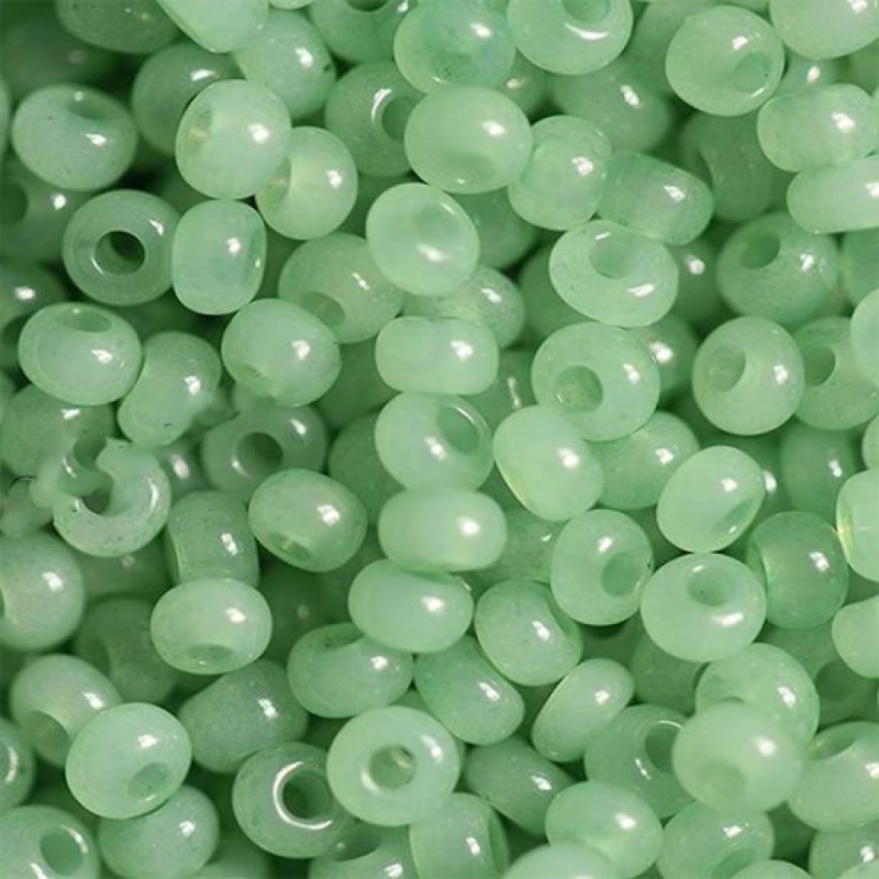 02263 бісер №10 Preciosa (Чехія) 5 грамів. Алебастровий