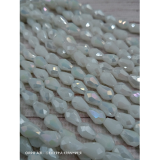 Намистини-краплі, 8*6 мм. Білі непрозорі