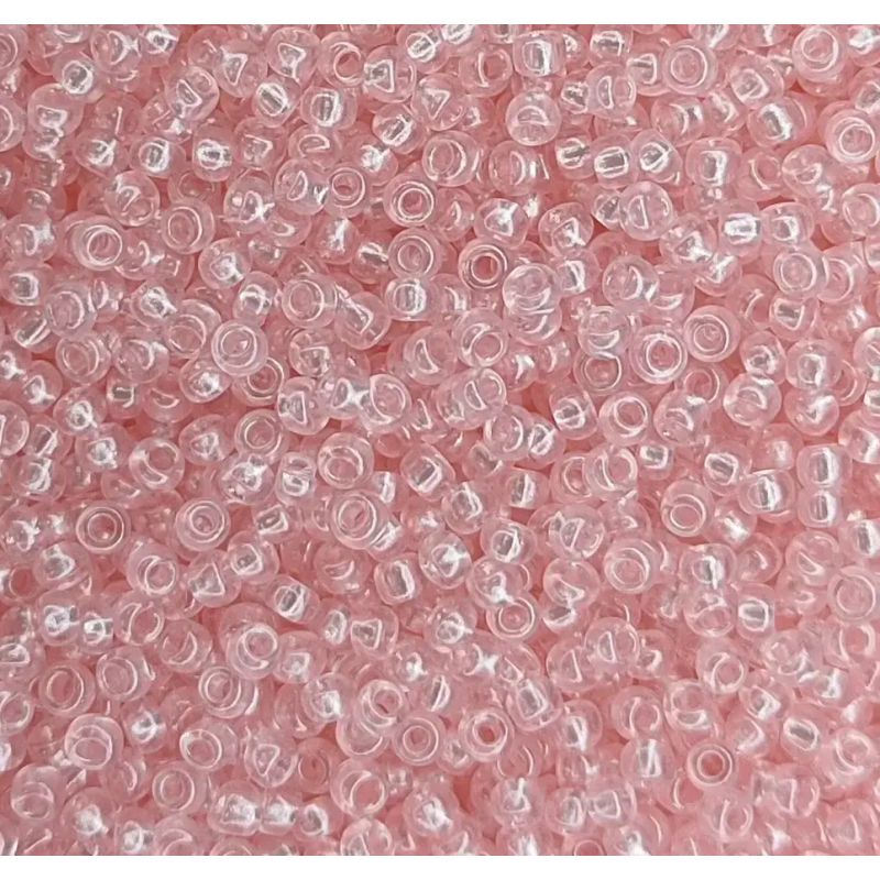 08198 бісер №10 Preciosa (Чехія) 5 грамів. Напівпрозорий