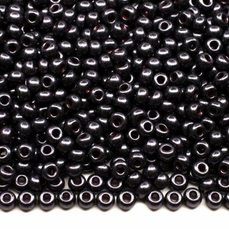 28998 бісер №10 Preciosa (Чехія) 5 грамів. Перламутровий