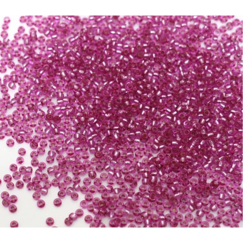 78692 бісер №10 Preciosa (Чехія) 5 грамів. Блискучий із срібною серединкою 78692 бісер №10 Preciosa (Чехія) 5 грамів. Блискучий із срібною серединкою