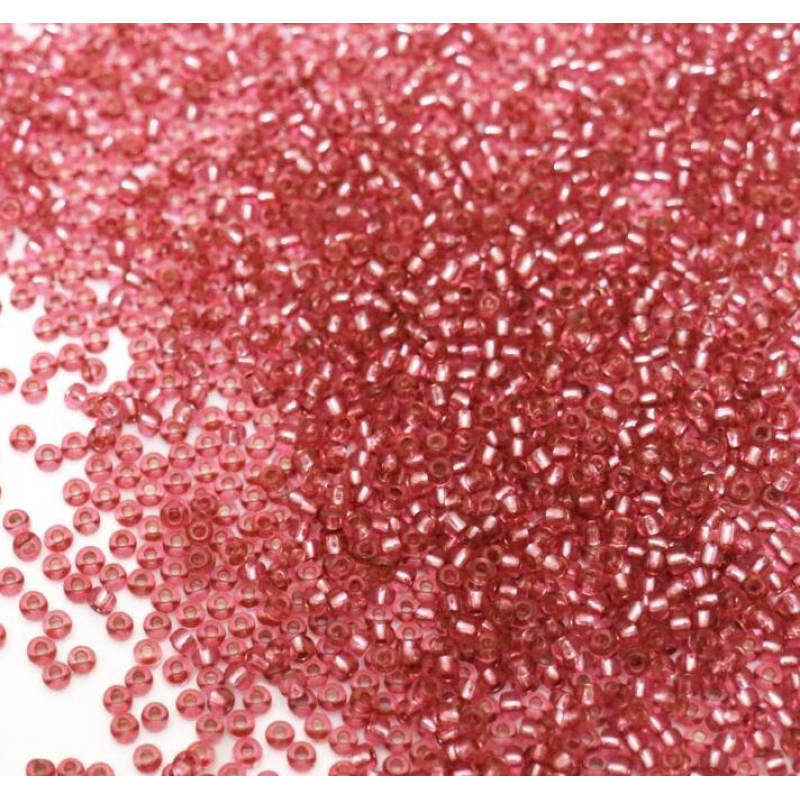 78693 бісер №10 Preciosa (Чехія) 5 грамів. Блискучий із срібною серединкою 78693 бісер №10 Preciosa (Чехія) 5 грамів. Блискучий із срібною серединкою