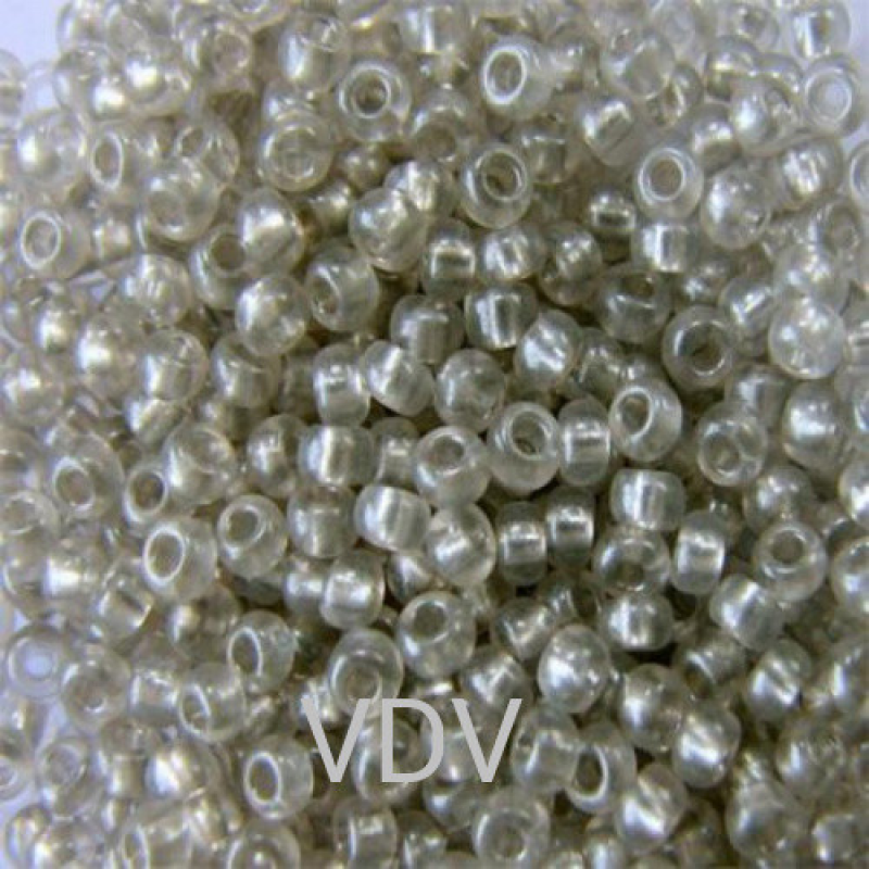 08149 бісер №10 Preciosa (Чехія) 5 грамів. Напівпрозорий
