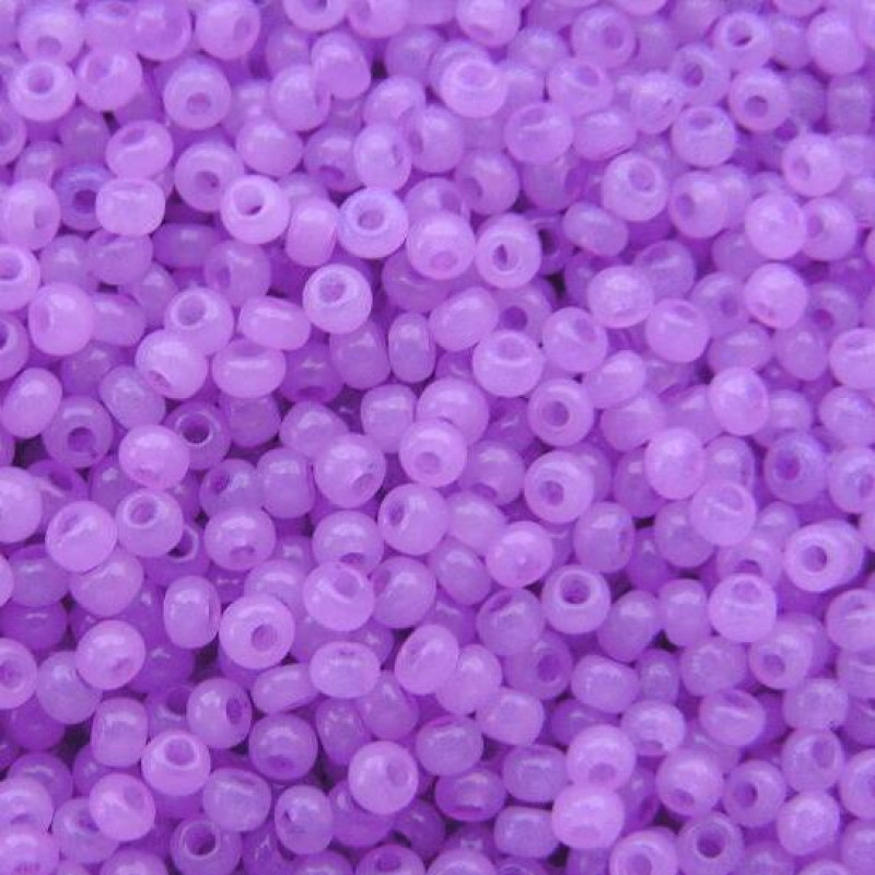 402-10/0-02123 Бісер Чехія (алебастровий, фіалковий світлий), упаковка 50 грамів