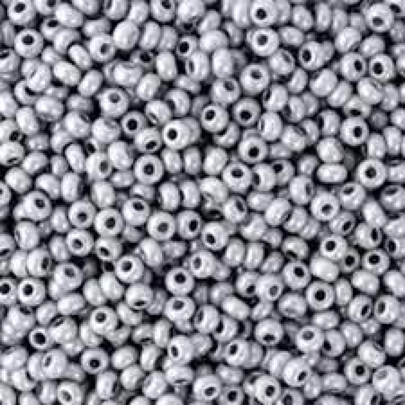 16742 бісер №10 Preciosa (Чехія) 5 грамів. Алебастровий перламутровий