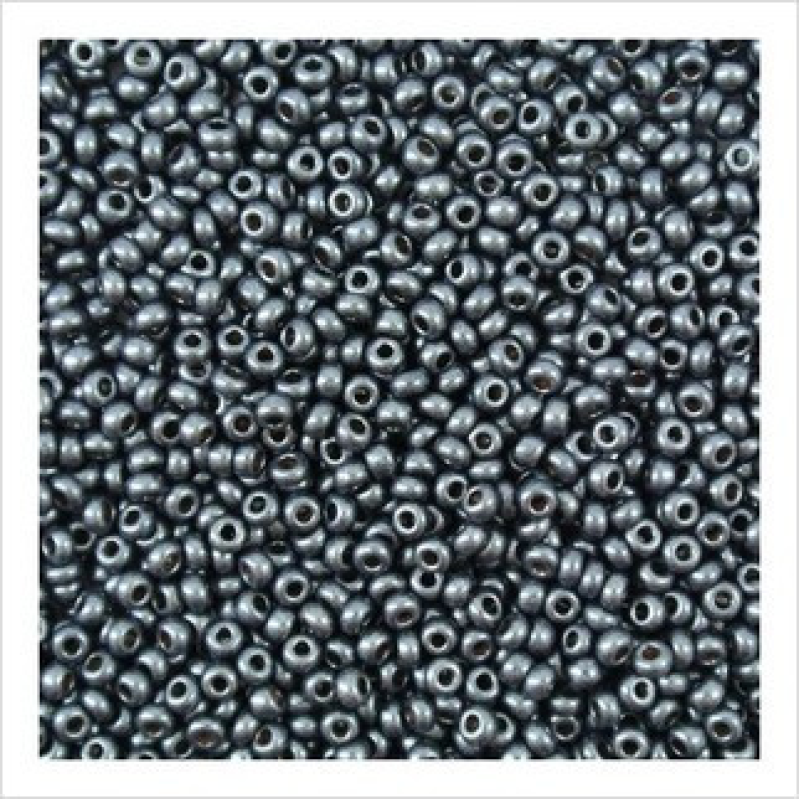 28918 бісер №10 Preciosa (Чехія) 5 грамів. Перламутровий