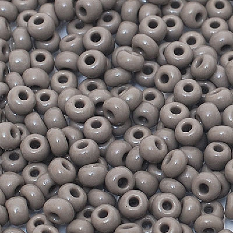 43020 бісер №10 Preciosa (Чехія) 5 грамів. Натуральний