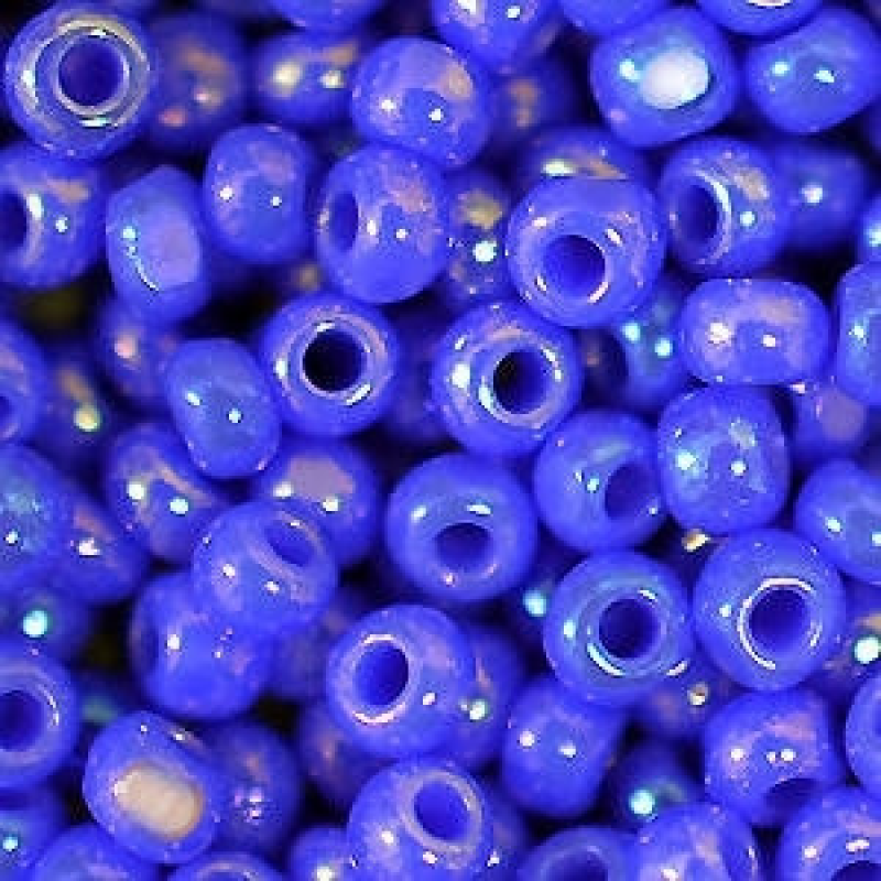 679-10/0-34040 Бісер Чехія (волошковий перлиновий райдужний), упаковка 50 грамів