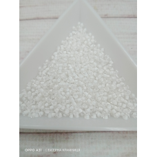 38002-10/0 Бісер Чехія (профарбований, білий), упаковка 50 грамів 38002-10/0 Бісер Чехія (профарбований, білий), упаковка 50 грамів