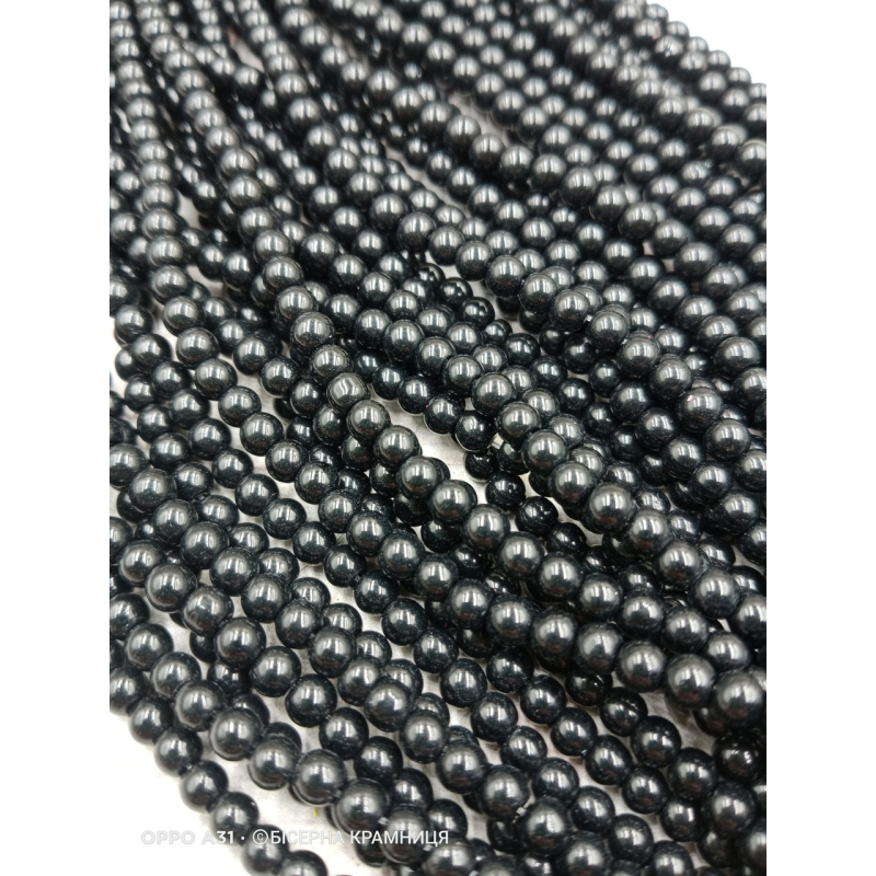 Майорка 4 мм, круглі намистини, скло. Колір чорний Майорка 4 мм, круглі намистини, скло. Колір чорний