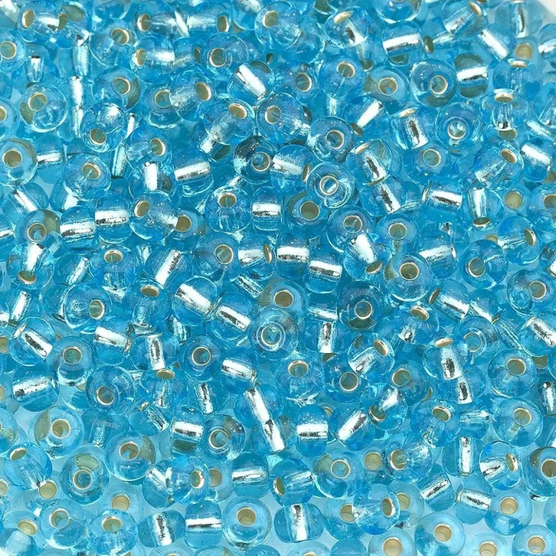 67010 бісер No10 Preciosa (Чехія) 5 грамів. Блискучий із круглою срібною серединкою 67010 бісер No10 Preciosa (Чехія) 5 грамів. Блискучий із круглою срібною серединкою