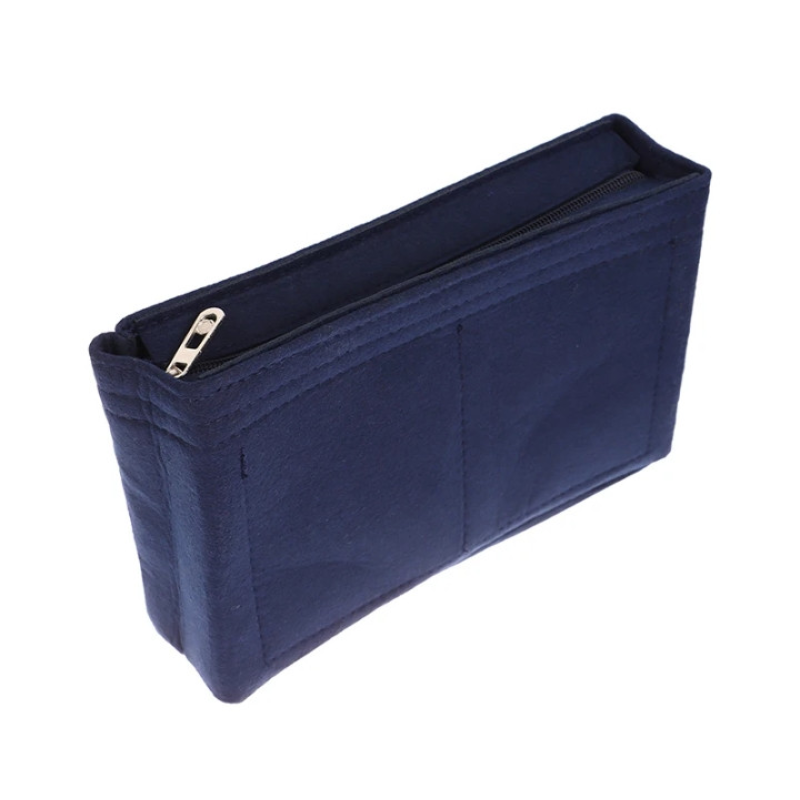 Темно-синя підкладка з фетра для сумочок з намистин, з блискавкою. Розмір 22*14*6 см