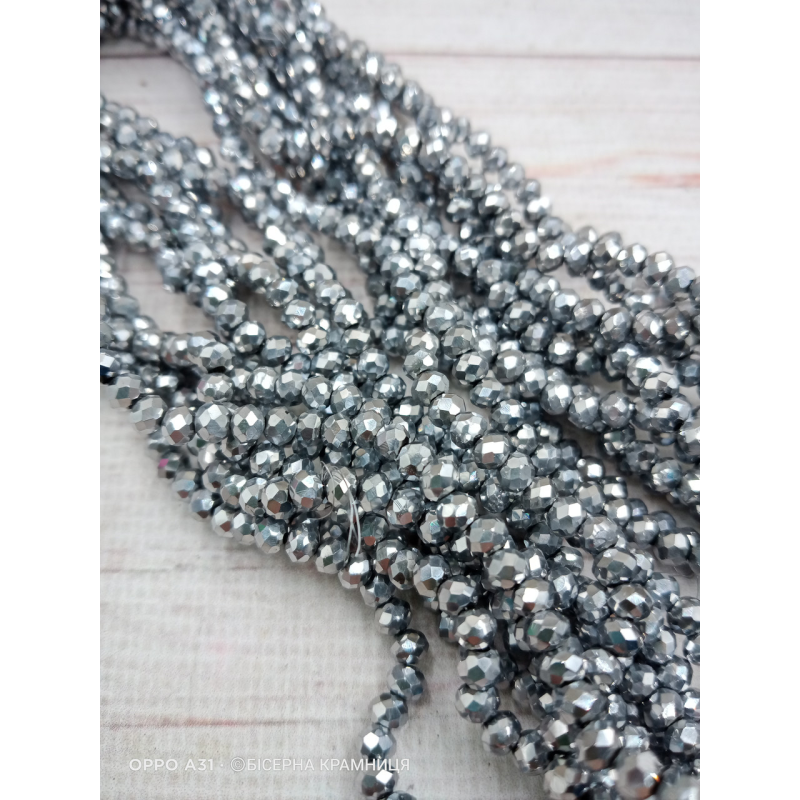 Ронделі, розмір 4*3 мм. Із сріблястим напиленням, непрозорі