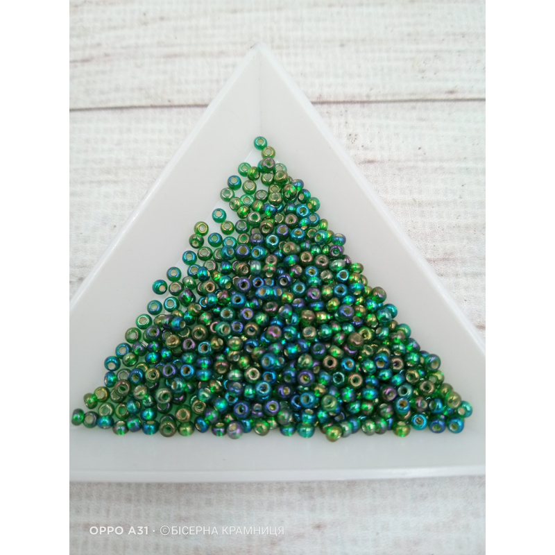 57069 бісер №10 Preciosa (Чехія) 5 грамів. Блискучий райдужний із срібною серединкою