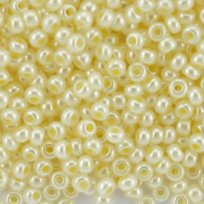 37185-10/0 Бісер Чехія (перламутровий, жовтий світлий), упаковка 50 грамів