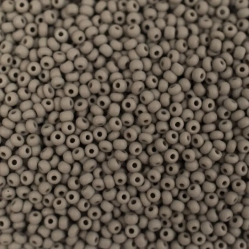 43020matt-10/0 Бісер Чехія (натуральний матовий, сірий), упаковка 50 грамів