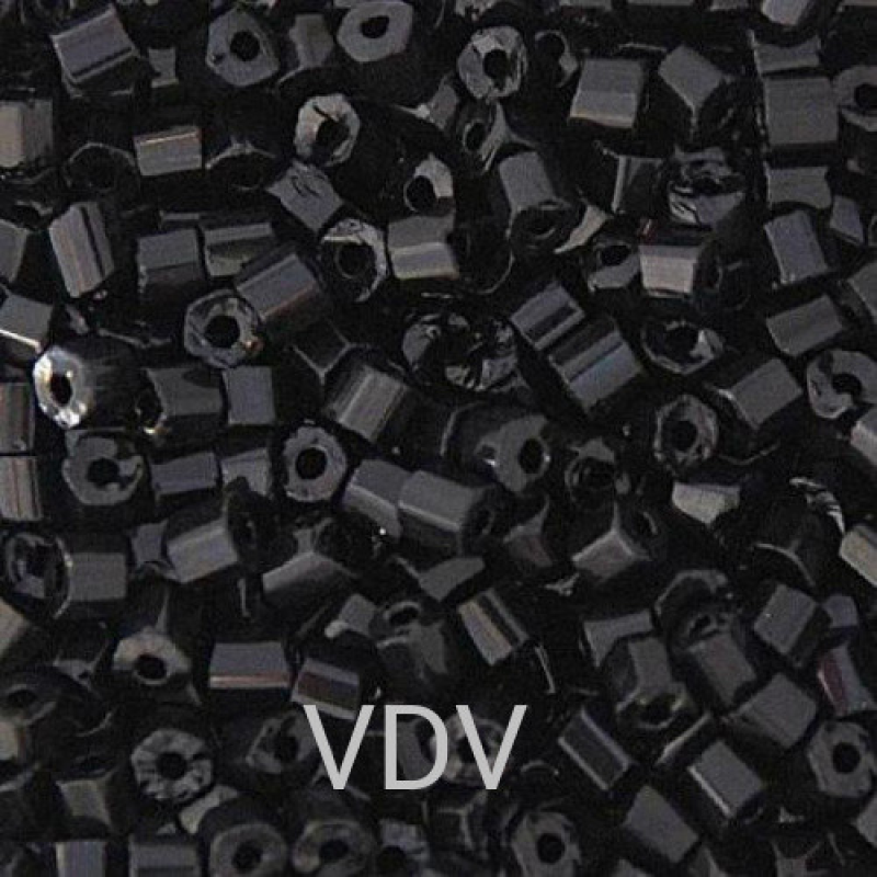 870-10/0-23980 Рубка Чехія (рубка, непрозорий чорний), розмір 10/0. Упаковка 50 грамів. 870-10/0-23980 Рубка Чехія (рубка, непрозорий чорний), розмір 10/0. Упаковка 50 грамів.